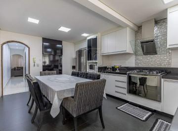 Casa · 203m² · 3 Quartos · 2 Vagas · Sobrado à venda no Parque Erasmo Assunção | 3 dormitórios, churrasqueira e amplo subsolo