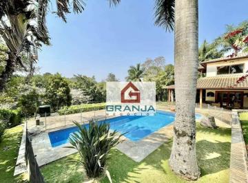 bfabcd661ba26b31fca3078929b8dd88cf7843b9 · Fazendinha - 4sts, lareira, varanda gourmet, piscina e campinho! 540 m² por R$ 2.500.000 - Chácara V