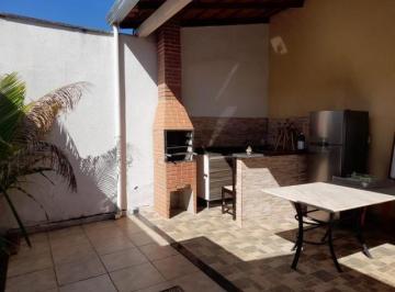Casa · 197m² · 4 Quartos · 4 Vagas · Casa com 4 quartos à venda no Bairro Jardim Europa - Uberlândia/MG