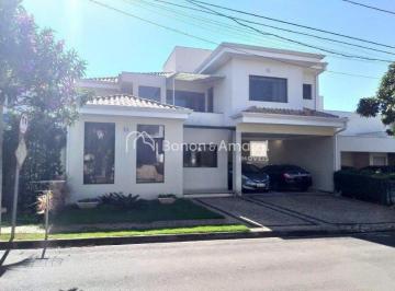 Casa · 307m² · 4 Quartos · 2 Vagas · "Casa Espaciosa com 4 Suítes e Área de Lazer Completa em Condomínio Seguro"