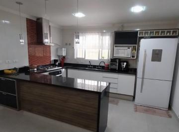 IMG_20260611_065452_000.jpeg · Espetacular casa para venda em Morumbi com 3 quartos, sendo 3 suítes, 271m² - urban#JN090