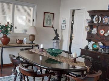 IMG_20260613_105525_000.jpeg · Espetacular casa para venda em Morumbi com 4 quartos, sendo 2 suítes, 302m² - urban#UKN2X