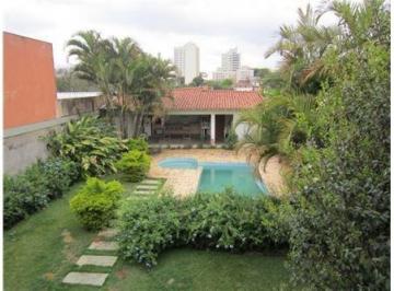 jose_cola_grossi_.jpeg · Elegante casa para venda em Morumbi com 3 quartos, sendo 3 suítes, 250m²