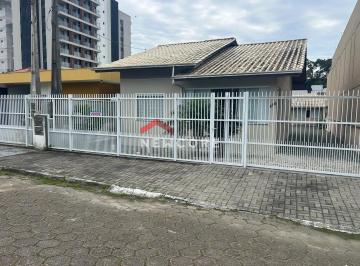 Casa · 74m² · 3 Quartos · 2 Vagas · Casa em  Rua Rosa Cordeiro - Armação - Penha/SC