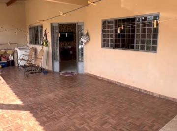 Casa de 3 quartos, Vicente Pires · Vicente Pires, casa, 3 quartos, suíte, 8 vagas, Rua 13, troca em Top Life