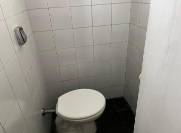 IMG_20260626_181432_002.jpeg · Elegante loja de rua para locação em Moema, 39m² - remaxempire#IQCYL