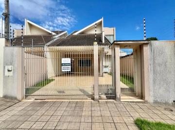 Casa · 204m² · 3 Quartos · 3 Vagas · EXCELENTE RESIDENCIA