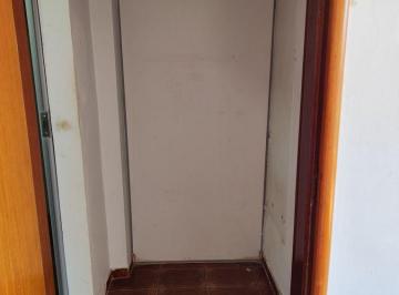 img0 · Apartamento com 1 Quarto(s) e 1 banheiro(s) para Alugar, 21 m² por R$ 549 / Mês