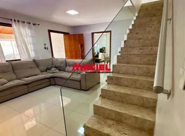 Casa · 125m² · 3 Quartos · 2 Vagas · Sobrado Moderno e Espaçoso à Venda no Jardim São Vicente - Conforto e Sofisticação para Sua Família
