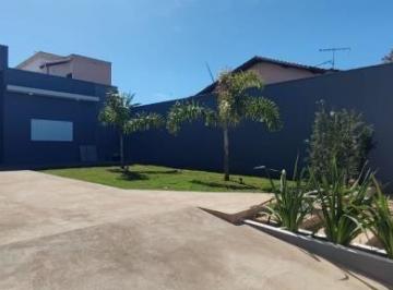 Casa · 102m² · 3 Quartos · 4 Vagas · Casa com 3 quartos à venda, bairro Pampulha - Uberlândia/MG