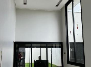 Casa · 163m² · 3 Quartos · 3 Vagas · Casa com 3 quartos à venda no Bairro Portal do Vale - Uberlândia/MG