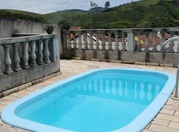 7e86a31ca6ea01a9981433126b25249e9c053d5d · Casa com 3 dormitórios à venda, 207 m² por R$ 1.600.000,00 - Caixa D Agua - Piquete/SP