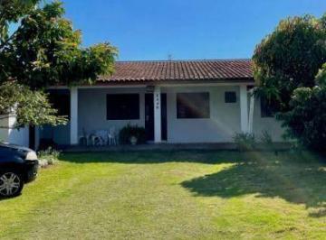 06a8dc6f7fe4f296a01700755c19982fefb643e7 · Casa com 2 dormitórios à venda, 94 m² por R$ 800.000,00 - Country - Cascavel/PR