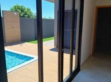 6a77b603cd105fefc50571402b82e37976b1bab4 · Casa térrea Morada do Sol