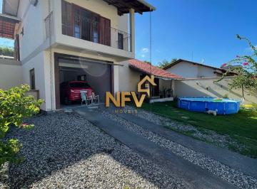 Casa · 160m² · 3 Quartos · 1 Vaga · Casa Individual com 3 Dormitórios