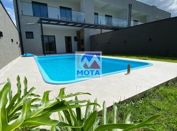 Casa · 171m² · 4 Quartos · 2 Vagas · Sobrado de Alto Padrão