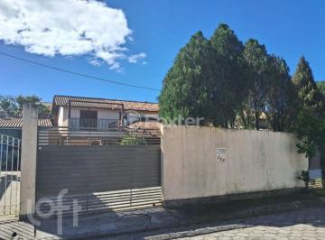 2c49de16 · Casa, 3 dormitórios, 200 m², em Rio Tavares
