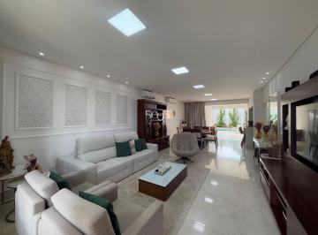 Foto 01 · Casa à venda no condomínio Saint Paul com 4 suítes, 276m² de área construída e 360m² de área total.