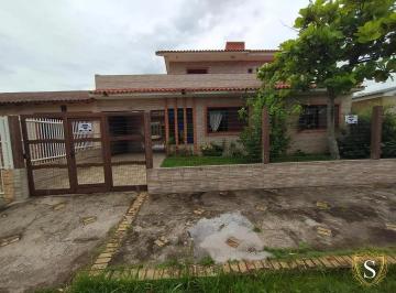 Casa · 5 Quartos · 2 Vagas · Casa Residencial à venda em Cidreira - Centro - Mobiliada e Usada