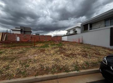 Lote · lote em condomínio fechado em São Carlos SP