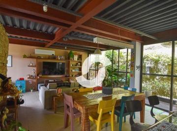 6ca5b9b8c862fa76b54c1132a5afbb30cfbb277a · Casa com 3 dormitórios à venda, 167 m² por R$ 1.100.000,00 - São Francisco - Niterói/RJ
