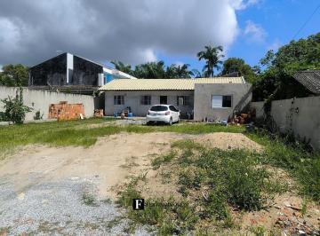 Casa · 70m² · 3 Quartos · 4 Vagas · Casa perto das Marinas em Pontal do Sul