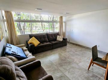 Apartamento de 3 quartos, Brasília · 3 Quartos com garagem SQS 206 vazado e vista livre