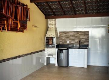 Casa · 95m² · 3 Quartos · 3 Vagas · Vendo Casa Duplex em Condomínio fechado com 6 casas com 95m2 em cond., garagem coberta com espaço go