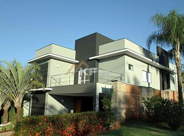 Casa · 330m² · 3 Quartos · 4 Vagas · Belíssima Casa em Condomínio Saint Gerard- Ilha La Bourgogne- Ribeirão Preto-SP