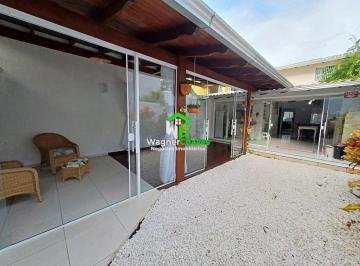 Casa · 4 Quartos · 2 Vagas · Sobrado para locação diária lado mar Matinhos PR