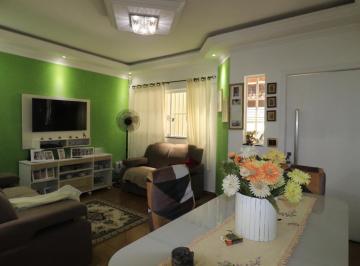 202502191844012610.JPG · Casa para Venda em Mogi das Cruzes, Vila São Paulo, 2 dormitórios, 1 suíte, 2 banheiros, 2 vagas