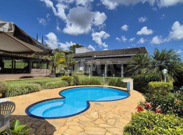Rural de 3 quartos, Ibiúna · Chácara deslumbrante com 1.350m² em condomínio!