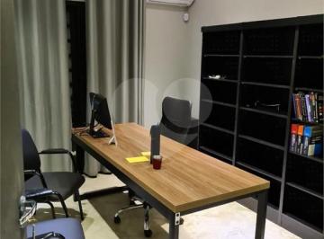 Área de Serviço · Prédio inteiro à venda em Jardim Faculdade - SP