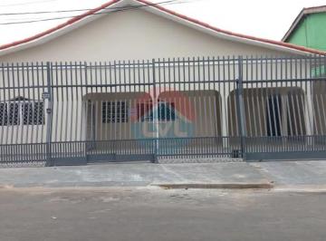 Casa · 220m² · 3 Quartos · 2 Vagas · Ótima Residência