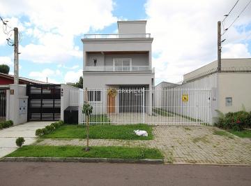 Casa · 186m² · 3 Quartos · 2 Vagas · Sobrado à Venda no Portão