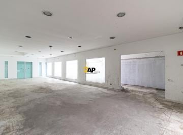 Foto 02 · Ponto Comercial para Locação em Moema, São Paulo-SP: 2 Banheiros, 2 Vagas e 150m² de Área!