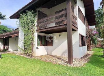 609606_i85p9Vz66_60960667b39a82d07ae.jpg · CASA RESIDENCIAL AMPLA COM 6 QUARTOS SENDO 1 SUÍTE E 4 VAGAS DE GARAGEM NA TRINDADE EM FLORIANÓPOLIS