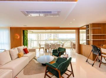 Apartamento , Curitiba · Apartamento de Luxo no Edifício Marc Chagall: Exclusividade e Sofisticação