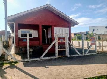 Casa · 6 Quartos · 1 Vaga · CASA NO CENTRO DE CIDREIRA