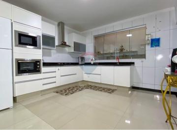 Casa · 300m² · 4 Quartos · 3 Vagas · CASA SOBRADO RIACHO FUNDO I 4 QUARTOS A VENDA