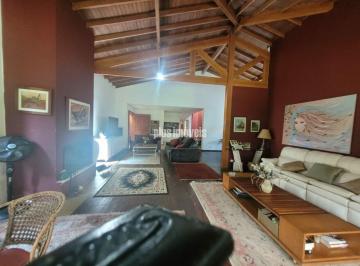 Casa · 800m² · 5 Quartos · 4 Vagas · Investimento de Sonho: Casa de Luxo em Campo Belo