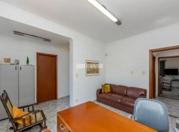 Casa · 265m² · 3 Quartos · 5 Vagas · ACLIMAÇÃO - Em frente à Praça.