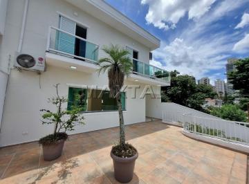 Casa · 300m² · 3 Quartos · 2 Vagas · Sobrado à venda de 300m² com 3 suítes, sala ampla e 2 vagas na Santa Teresinha, Região de Santana.