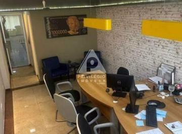Comercial · 26m² · Oportunidade no Centro!! Portaria 24Hrs