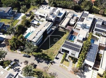 e4fe2bcf289152e233418414a0dcaa2ca5170540 · Terreno à venda, no Vintage Granja Viana 507 m²