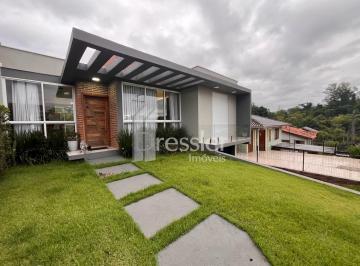 Casa · 215m² · 3 Quartos · 2 Vagas · 
                Casas - 3 dormitórios - São Bento
                