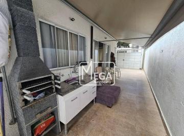 056e3477cb38ca4bfc4fcdef9ab46846e3b313d5 · Casa Térrea Completa com Edícula e Excelente Localização em Osasco
