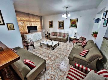 Casa · 240m² · 3 Quartos · 4 Vagas · CASA COM 3 QUARTOS E 4 VAGAS DE GARAGEM À VENDA NO JARDIM GUANÇA