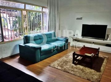 Casa · 174m² · 4 Quartos · 3 Vagas · CASA COM 4 QUARTOS E 3 VAGAS DE GARAGEM À VENDA EM VILA ISOLINA MAZZEI