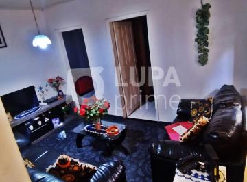 Casa · 172m² · 6 Quartos · 4 Vagas · CASA PARA RENDA À VENDA NA VILA MEDEIROS